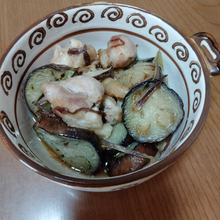 なすと鶏肉とみょうが